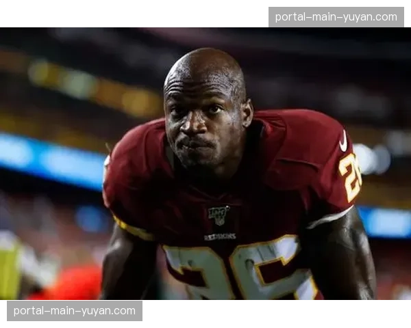 战术观察：随着比分落后，主队明显加快传球节奏，但失误率同步上升